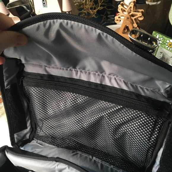 Premium Canon deluxe large gadget bag - Picture 7 of 11